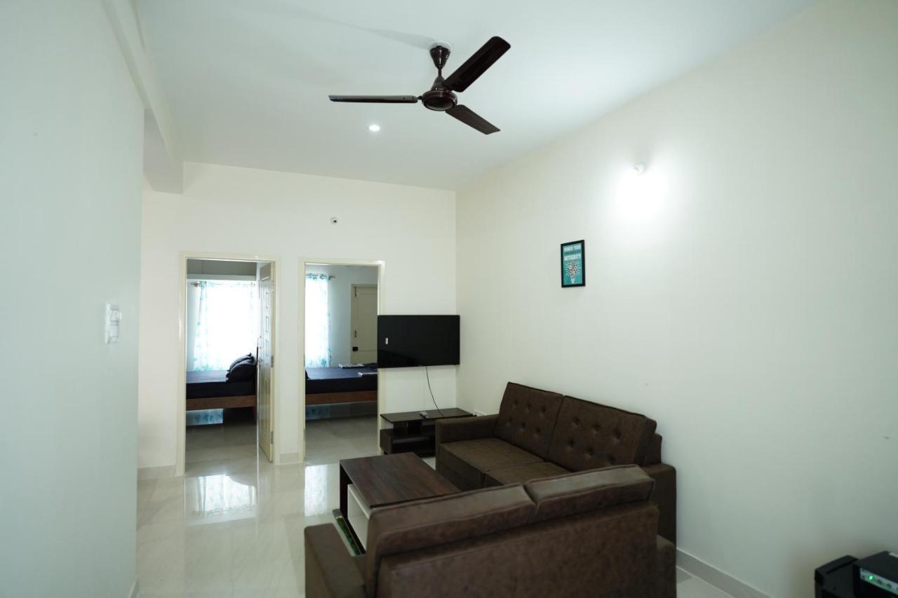 Castle Suites By Haven Homes, Kempegowda International Airport Road Bangalore Esterno foto