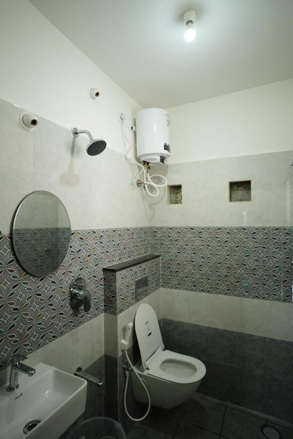 Castle Suites By Haven Homes, Kempegowda International Airport Road Bangalore Esterno foto