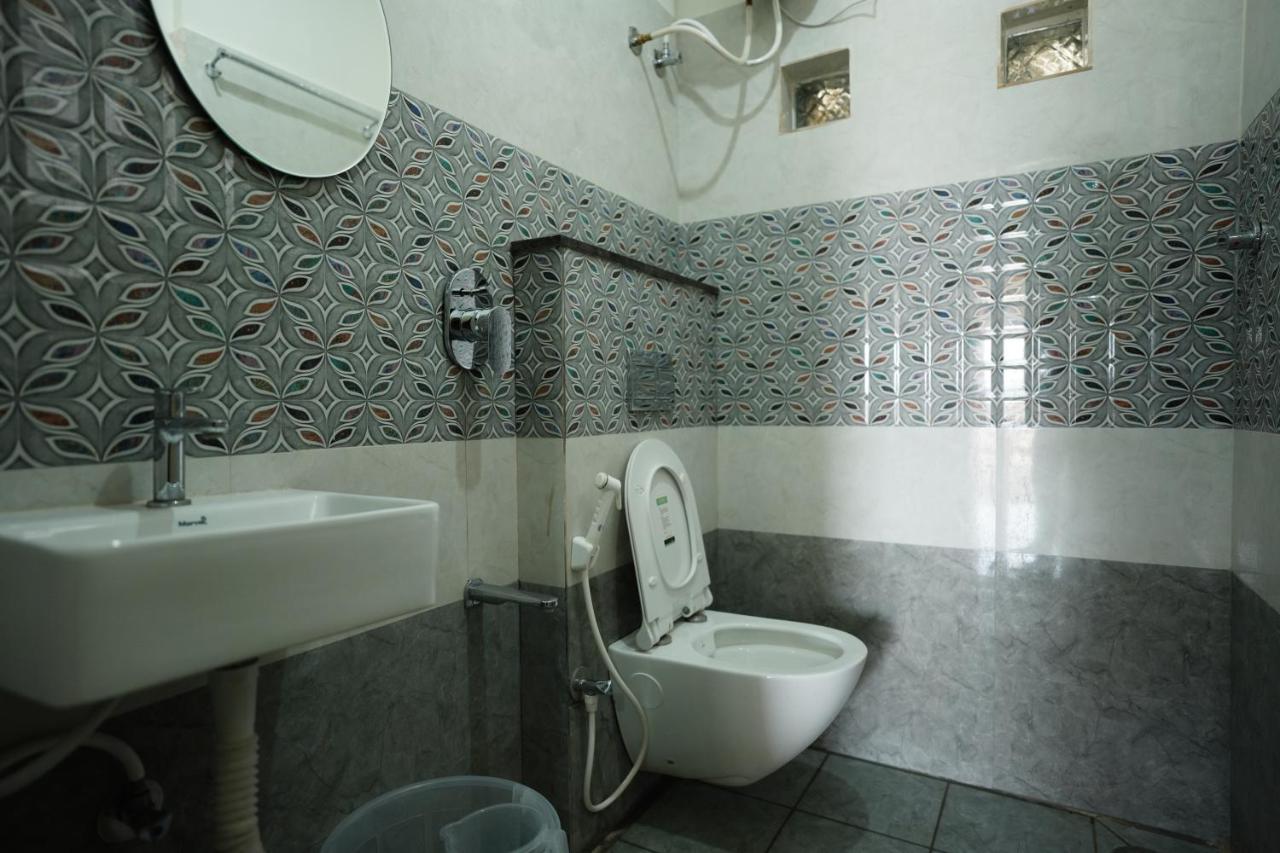 Castle Suites By Haven Homes, Kempegowda International Airport Road Bangalore Esterno foto